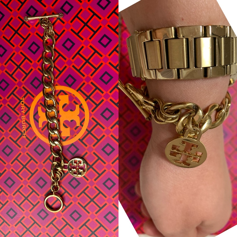 Auténtic Tory Burch Gold toggle closure bracelet